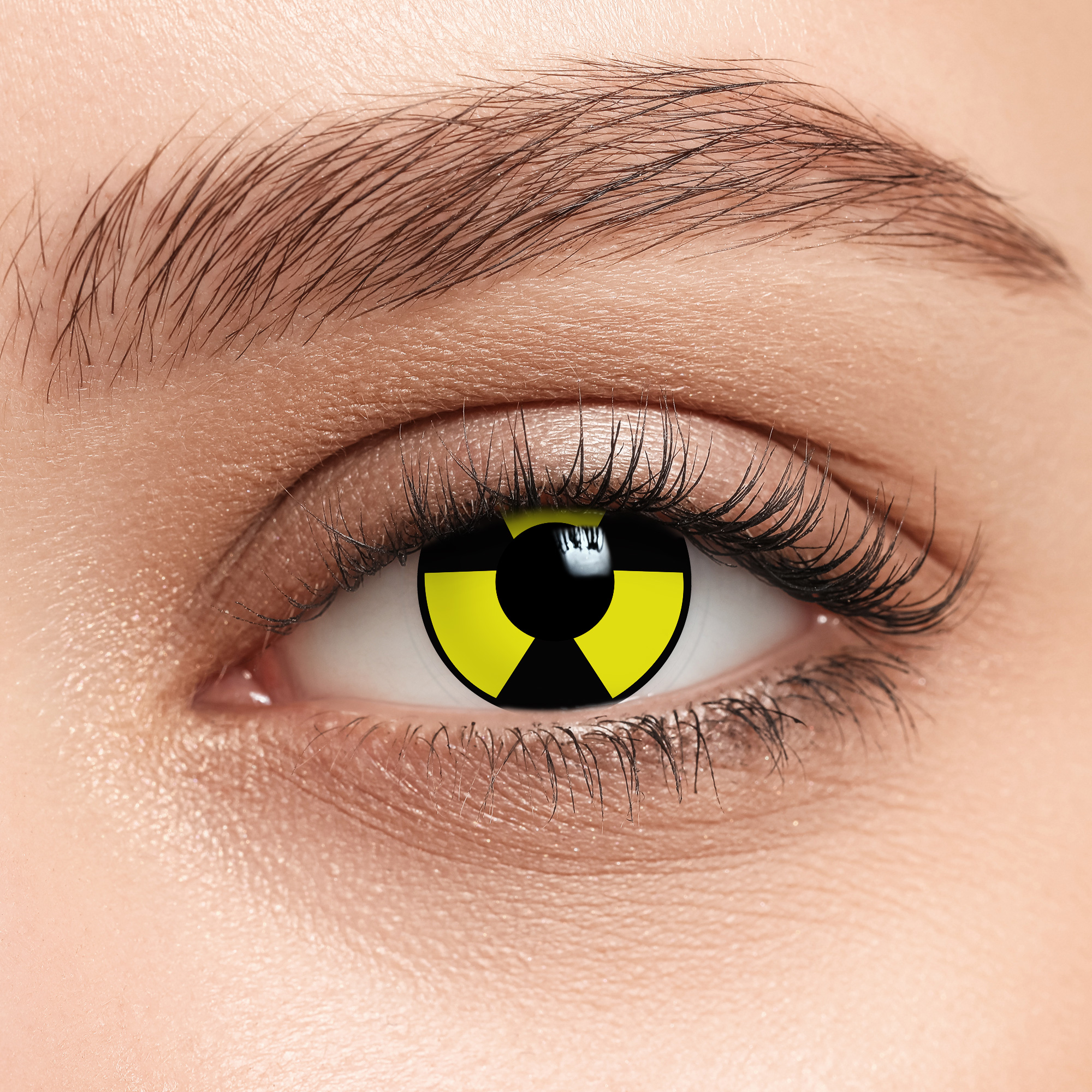 fc-27_eye_02